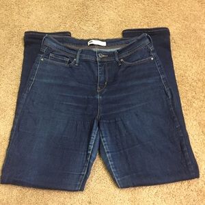 Women’s Levi’s jeans 512